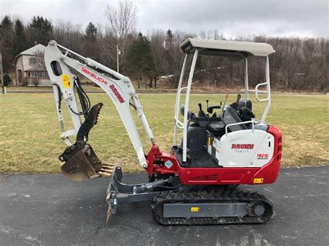 takeuchi tb216 thumb